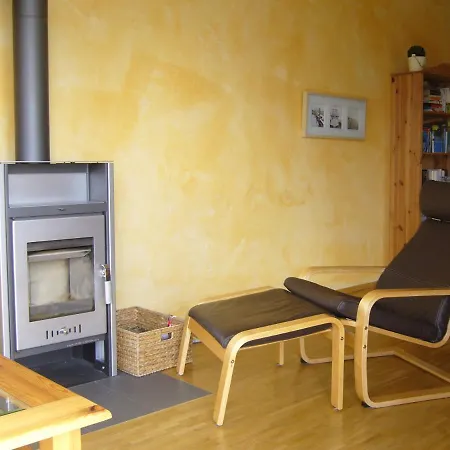 Apartment Alt *