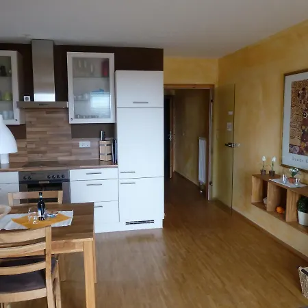 Apartment Alt